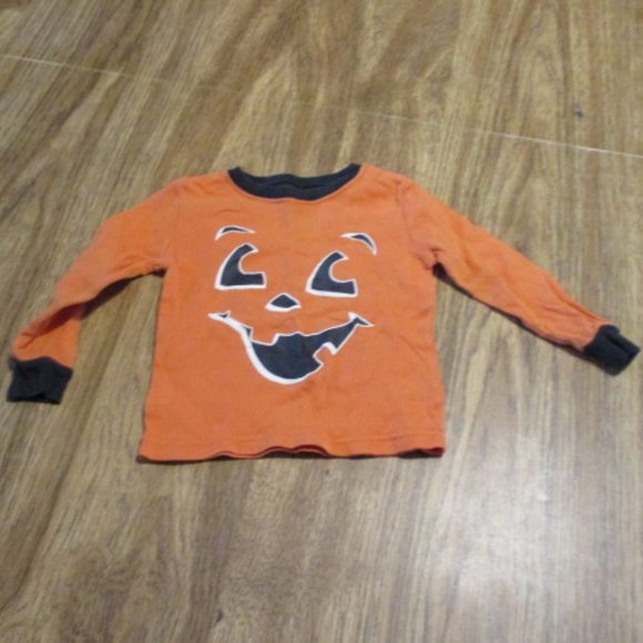Bundle 3 for $15 - Jack o lantern Halloween tee - Picture 1 of 2